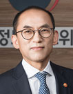 중앙행정기관 승격 후 제2대 개인정보보호위원장 윤종인 사진